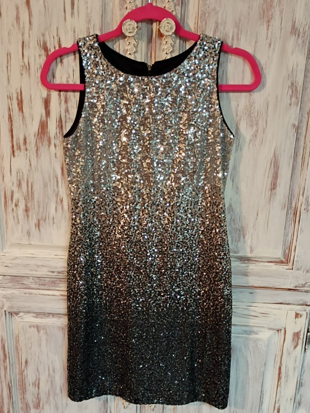 Vince Camuto Silver Ombre Sequin Sleeveless Shift Dress